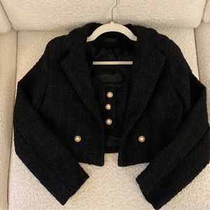 Storets crop top and jacket set with pearl buttons
